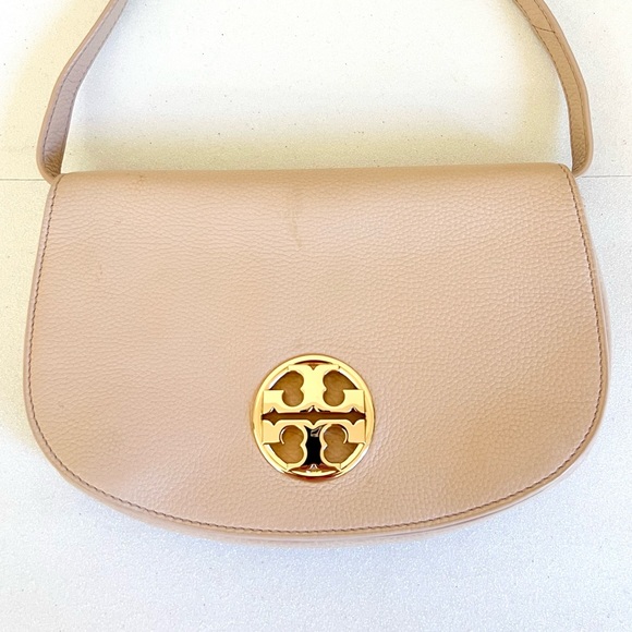 Tory Burch Handbags - Stunning Tory Burch purse
